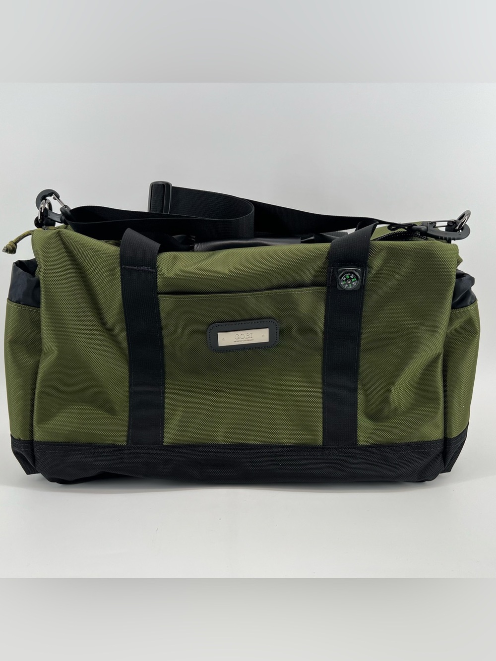 GOBI Duffle Bag Olive Drab Green Black Adjustable Straps Solid 19 X 12 X 14.5